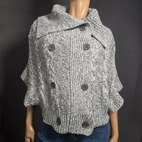 Y2K Gray Cape Cardigan Chunky Sweater Size S Boho Academia Cable Knit 2000s - Picture 1 of 9